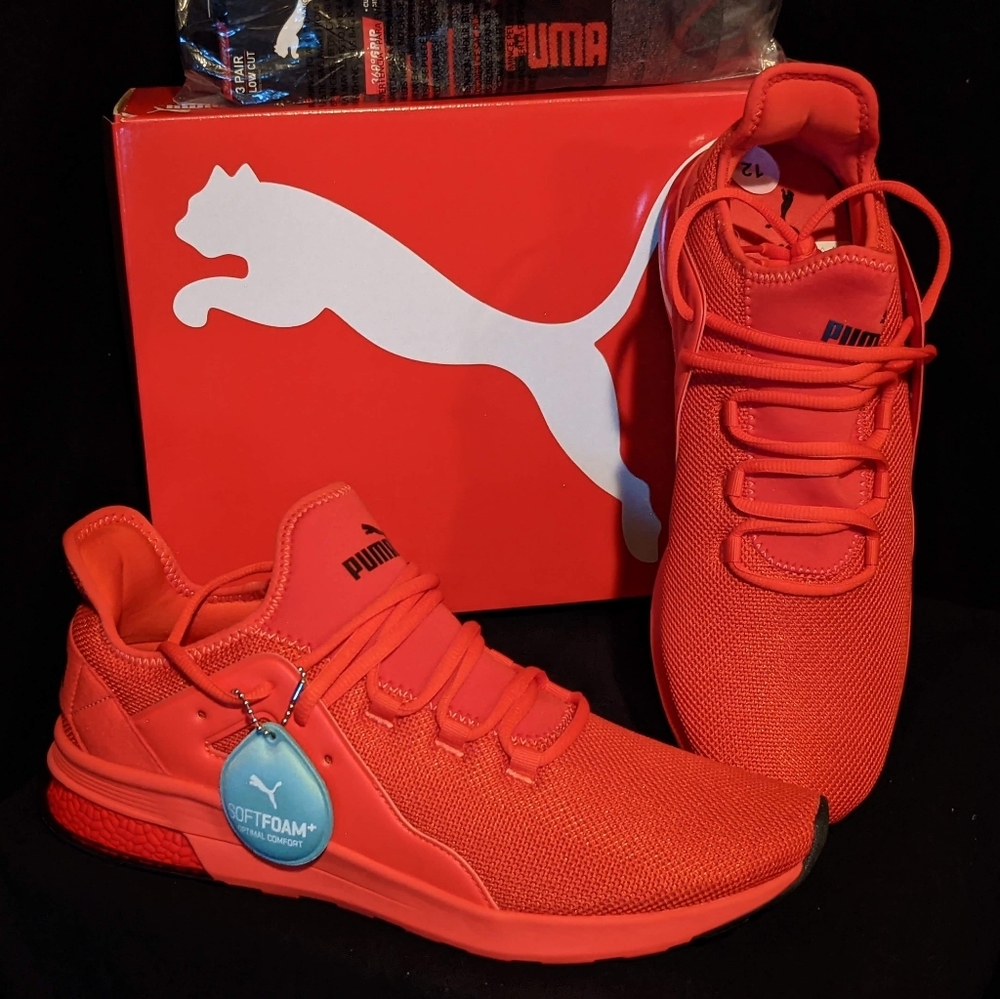 PUMA Men's Electron Street Sneakers size 12(bonus 3pr. Unopened Puma logo socks)